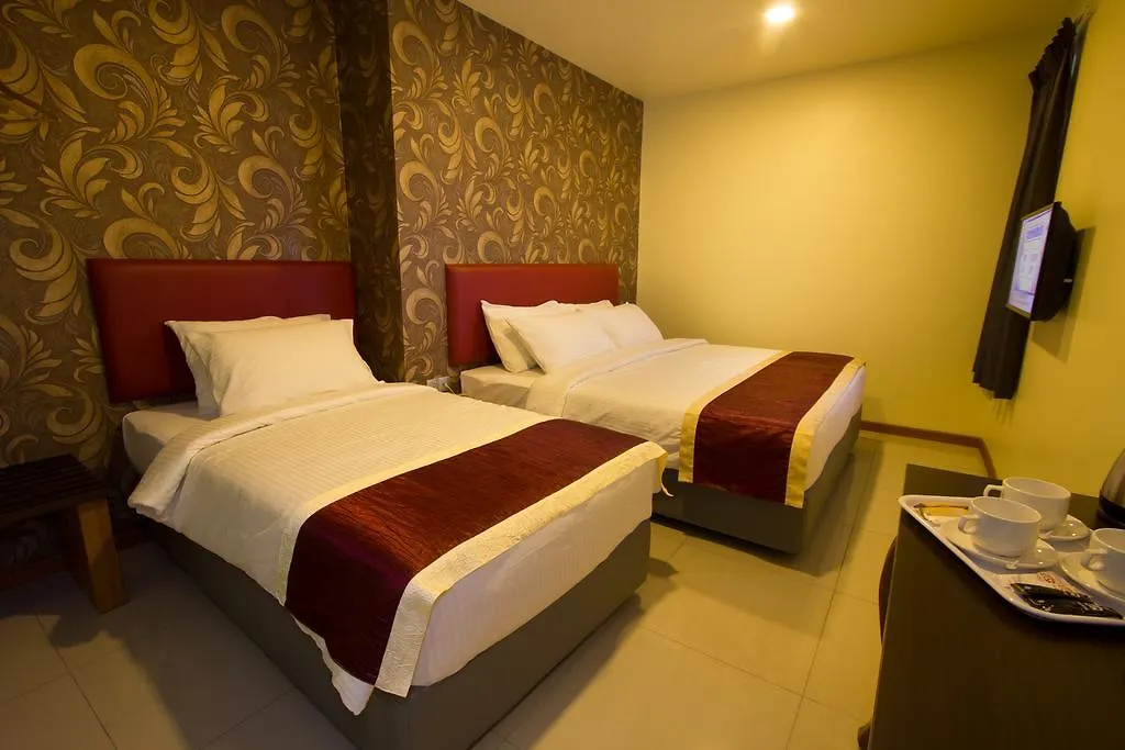 Prince33 Hotel Johor Bahru 3*,